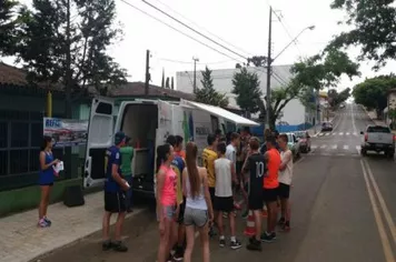 UNIDADE MÓVEL DO CRAS EM PARCERIA COM O JAIS